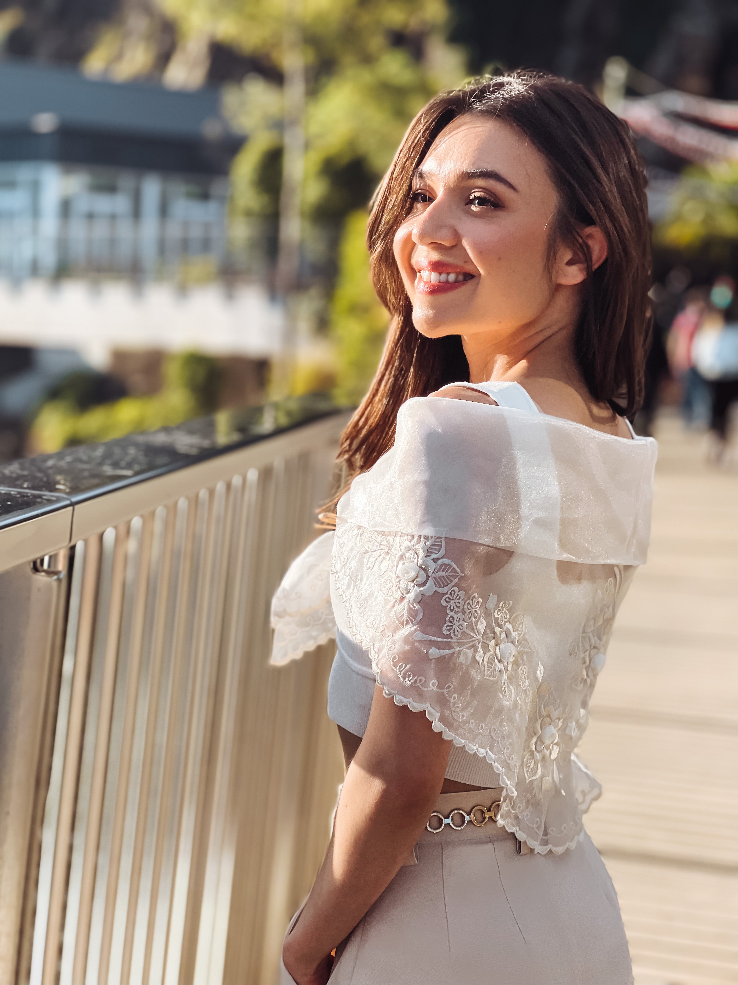 'Maria Clara' Filipiniana Alampay (Ivory White)