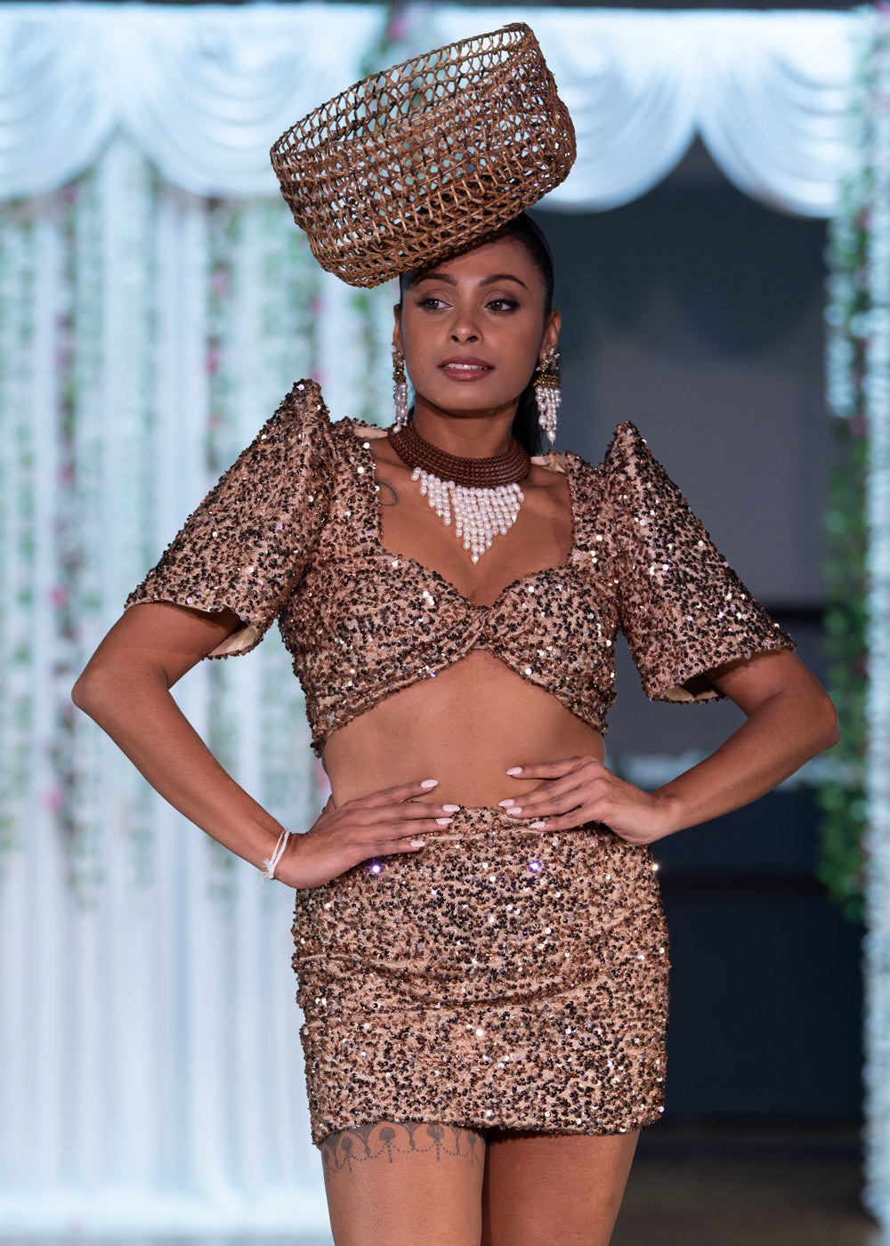 'Binibini' Sequin Mini Skirt (Gold)