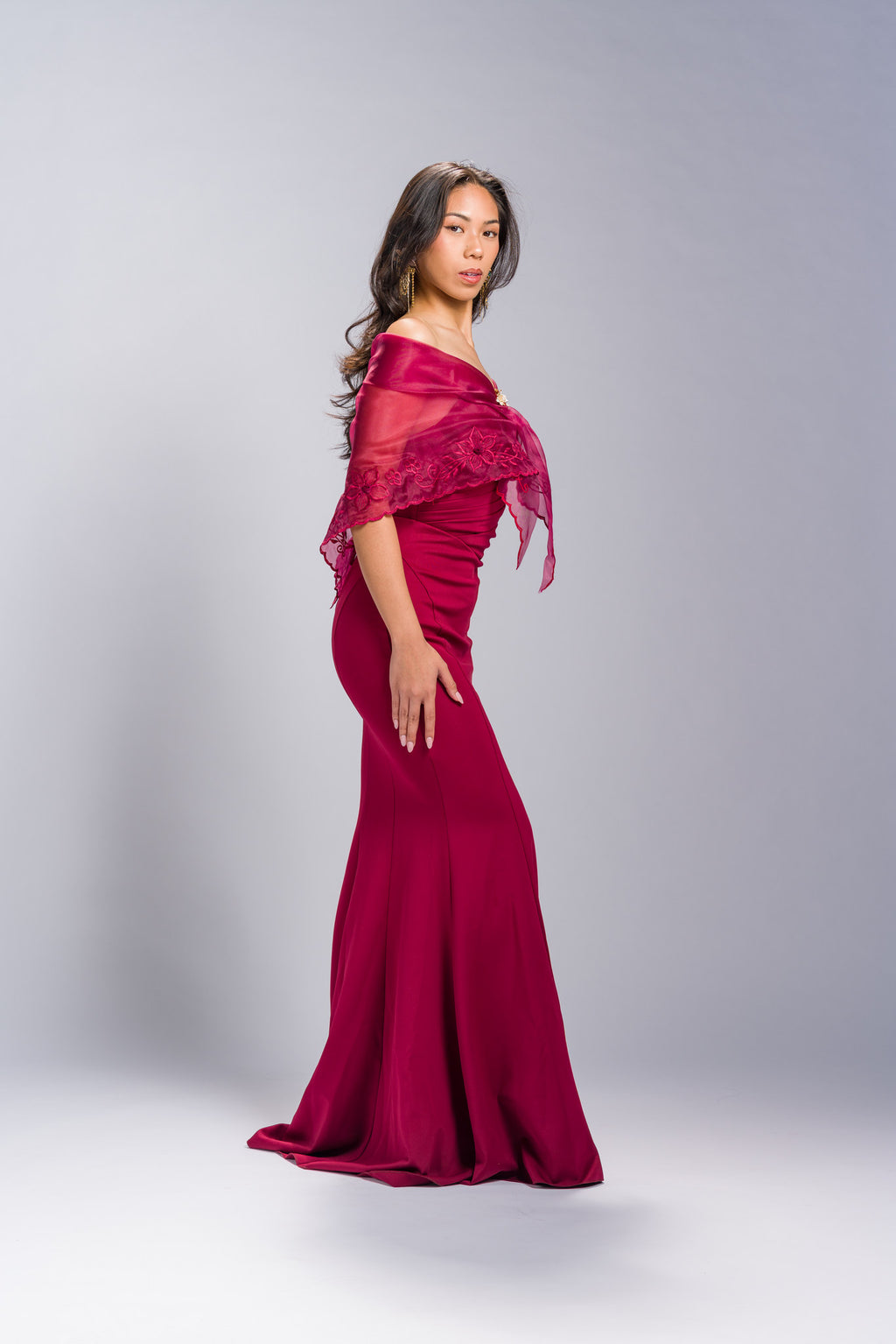 Filipiniana Alampay 'Maria Clara' in Burgundy, side view full length – Mestiza Filipina