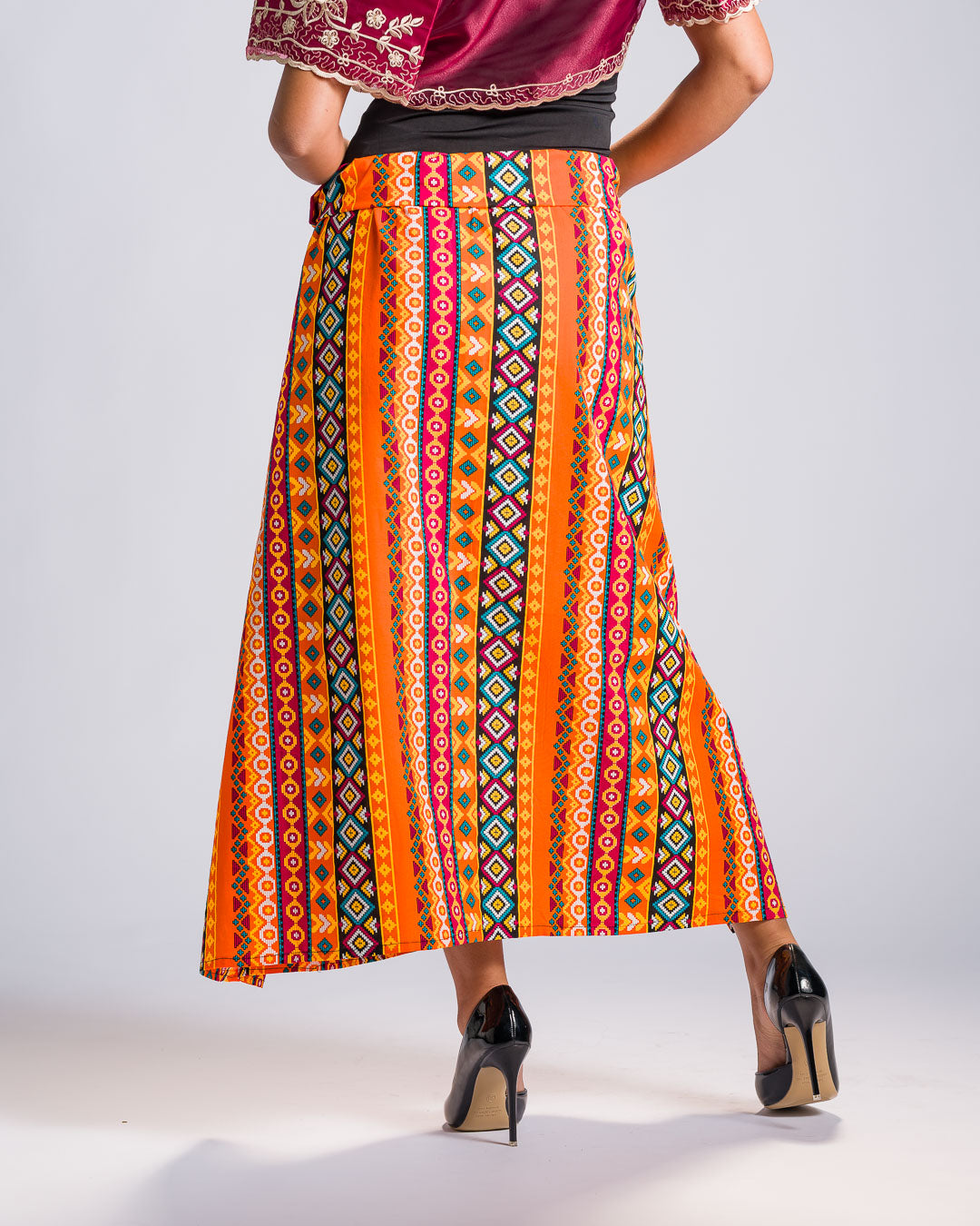 'Ilaya' Malong Mindanao Geometric Print (Tangerine)