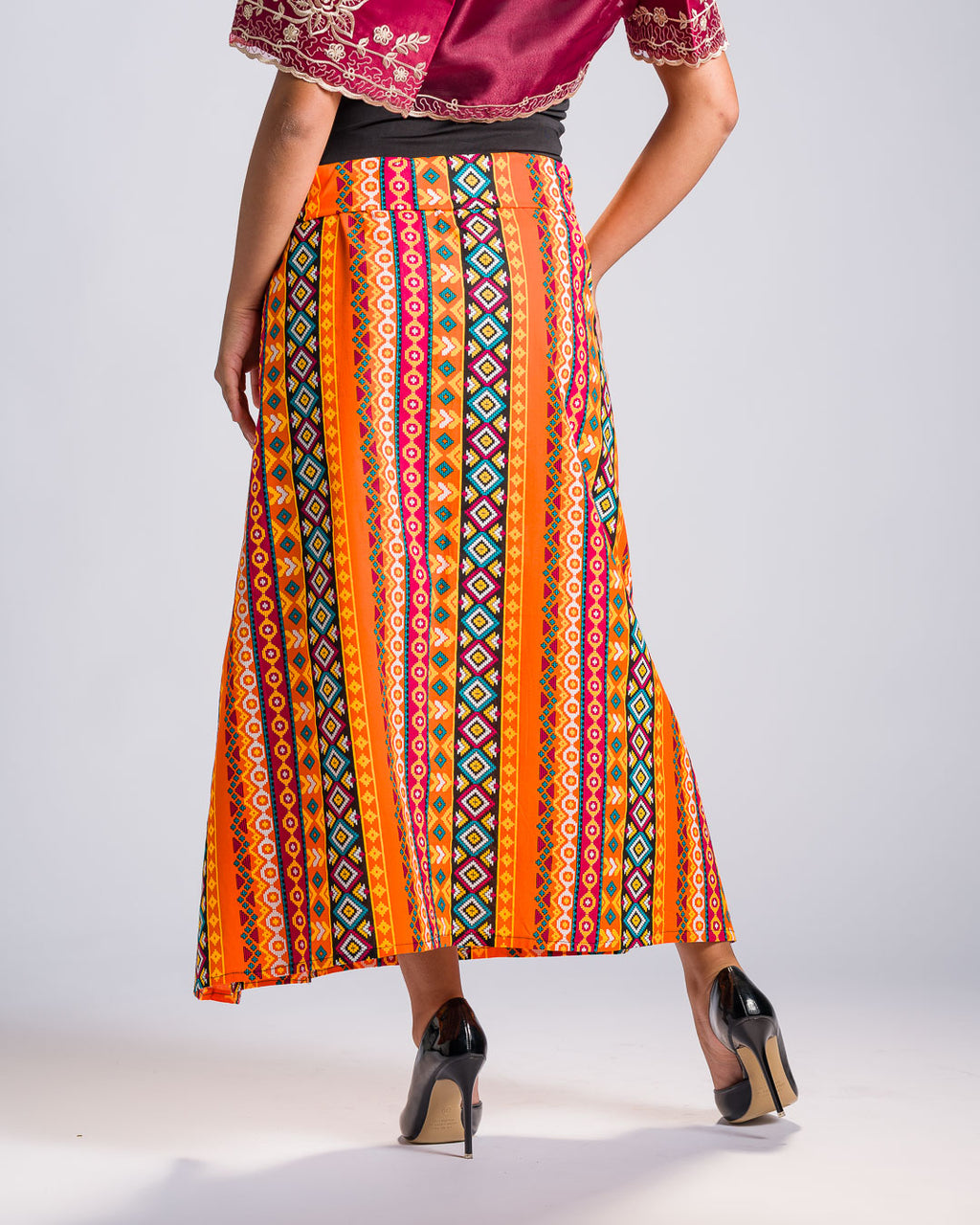 'Ilaya' Malong Mindanao Geometric Print (Tangerine)