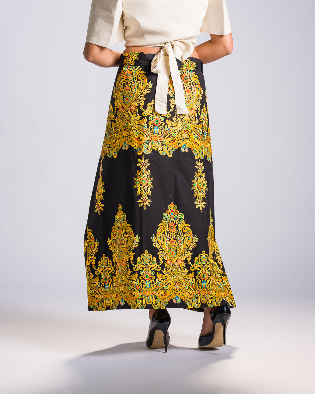 'Bituin' Malong Mindanao Royal Sparkling Print (Black)