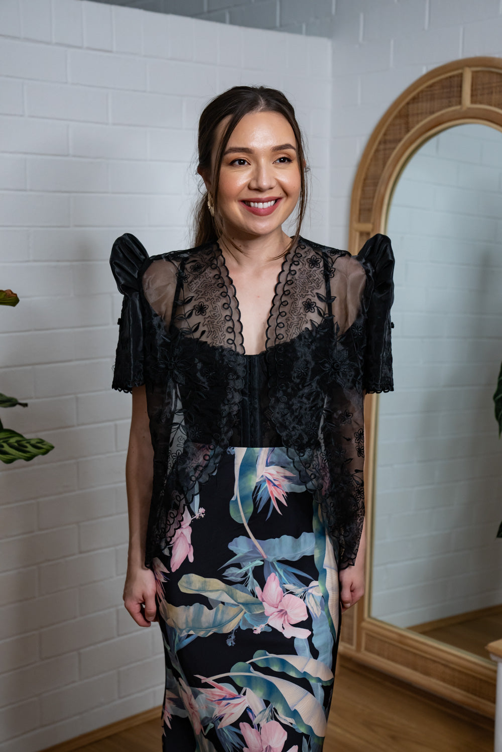 'Tating' Filipiniana Blazer (Midnight Black)