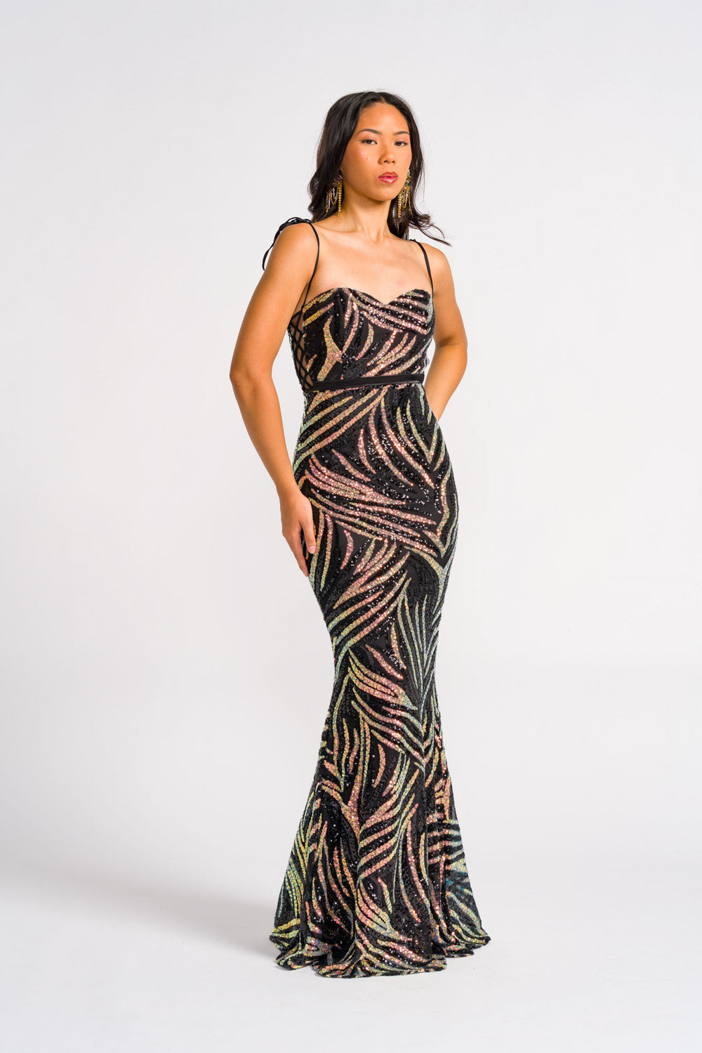 'Mirasol' Sequin Prom & Formal Gown (Black)