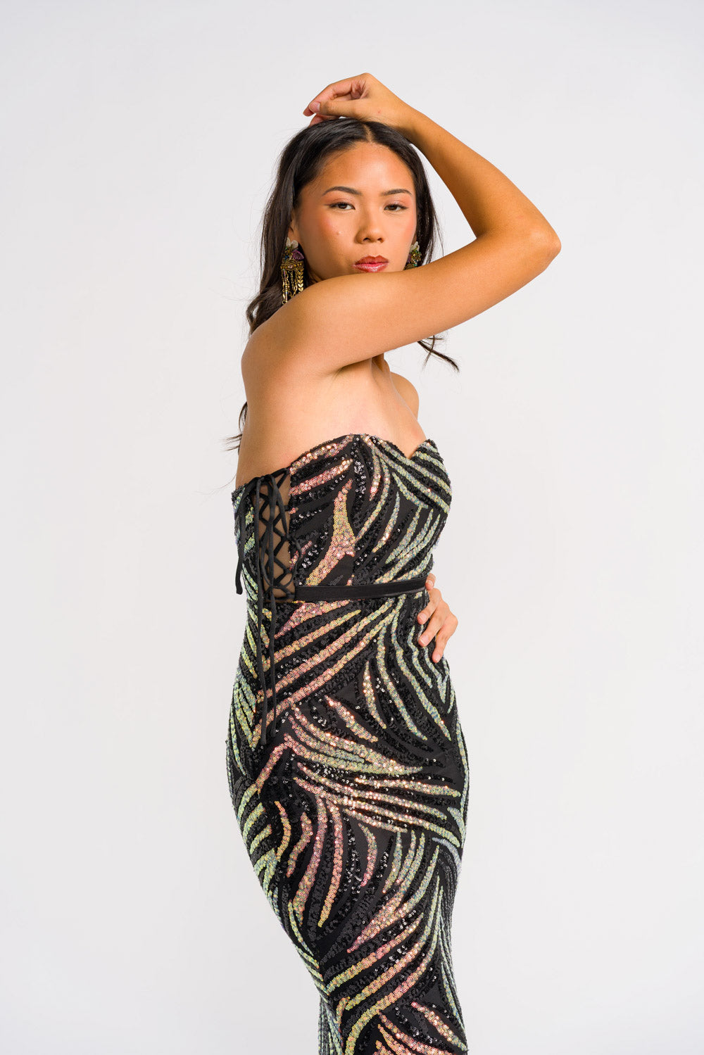 'Mirasol' Sequin Prom & Formal Gown (Black)