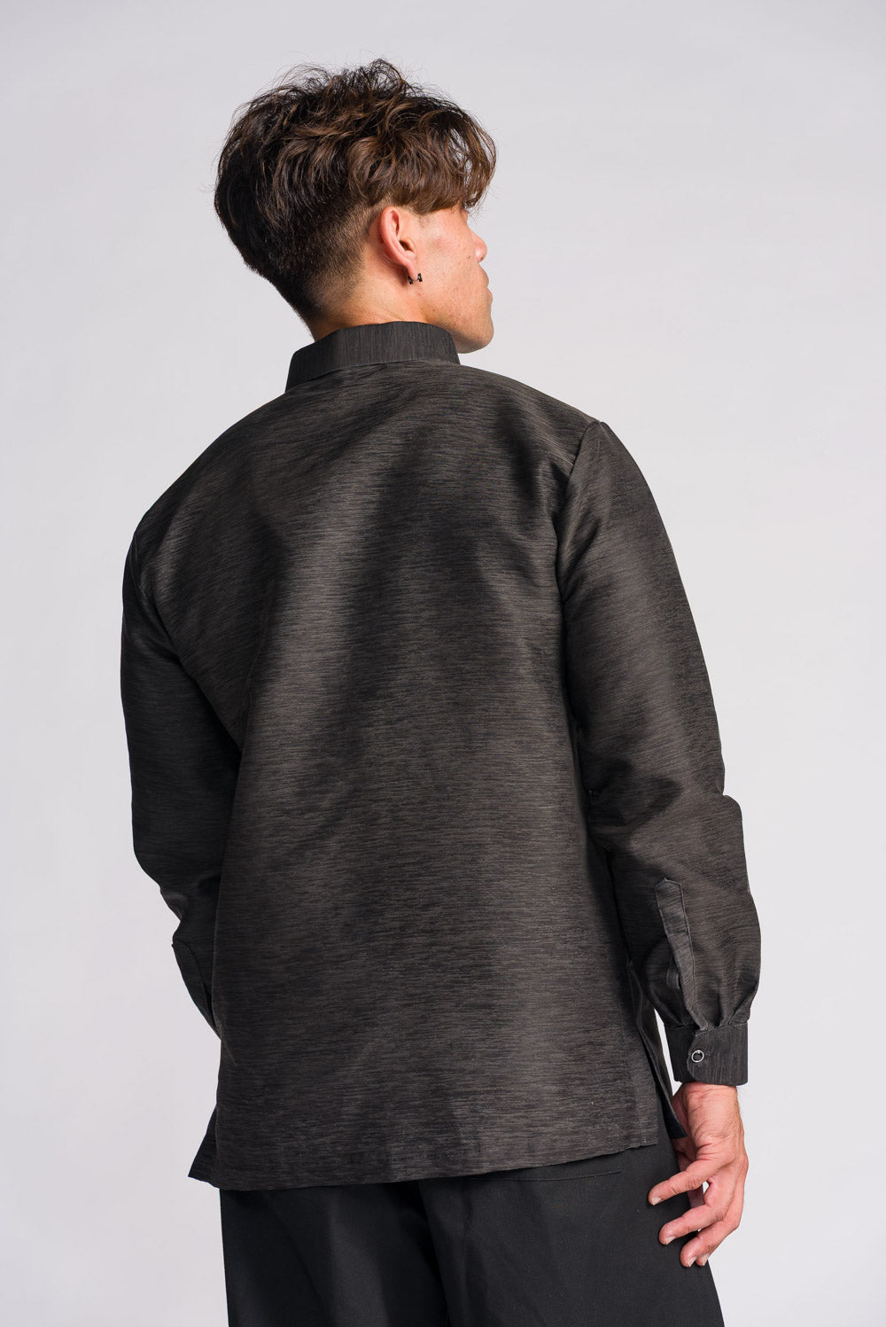 'Emilio' Barong Tagalog – Black, Premium Jusilyn (Fully Opaque)