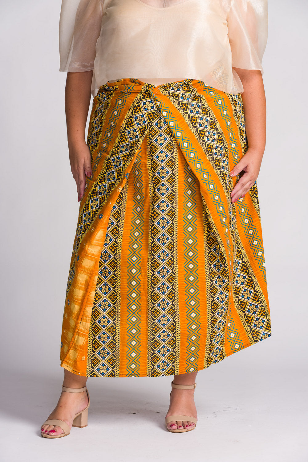 'Ligaya' Malong Mindanao Geometric Print
