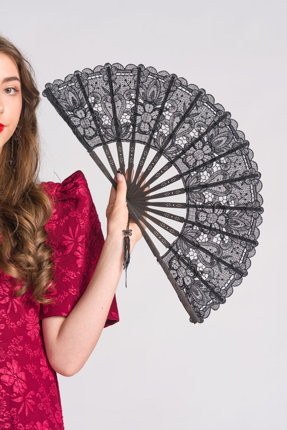 'Pay-Pay' Lace Hand Fan (Floral Design)