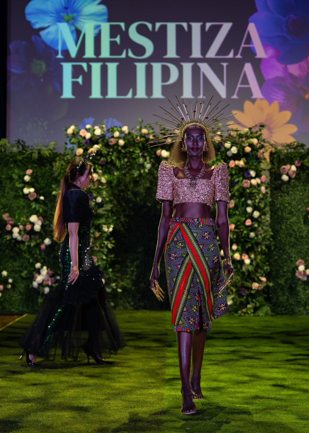 'Diwa' Malong Mindanao Geometric Print