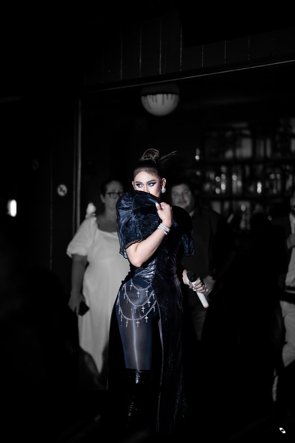 'Luisa' Bolero Filipiniana Sleeves (Midnight Black)
