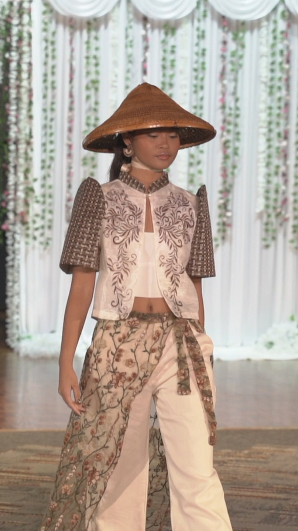 'Tapis' Maxi Wrap Skirt, Floral Embroidered Lace (Olive)